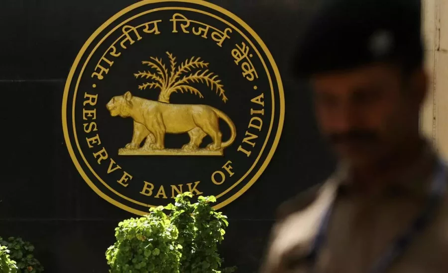 RBI starts FY25 with four VRRR auctions