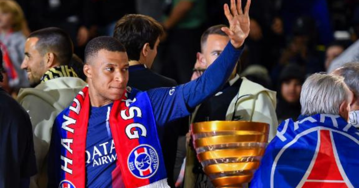 Mbappé’s mum drops Real Madrid transfer hint at PSG farewell