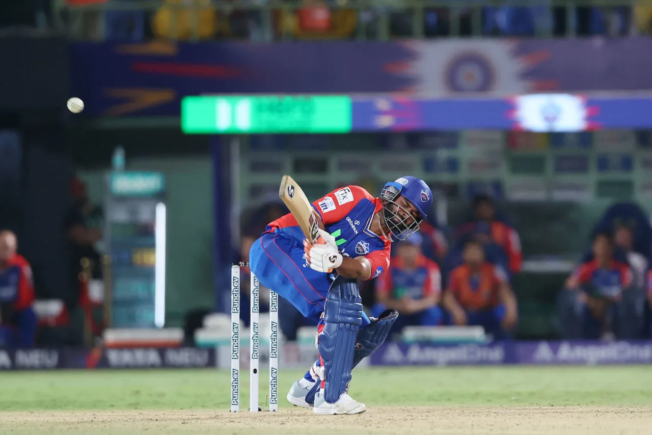 Pant’s no-look magic, a 110-metre hit, Gaikwad wows Dhoni