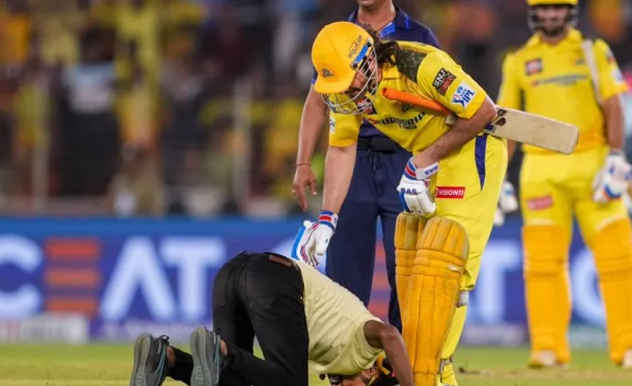 WATCH: MS Dhoni’s gesture wins hearts after fan breach during GT vs CSK clash | IPL 2024