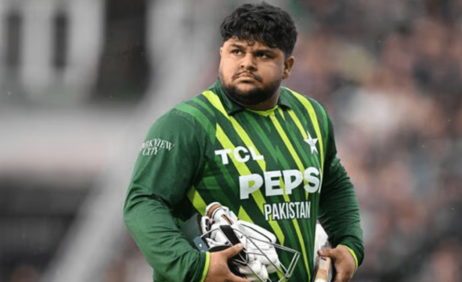 Eng vs Pak T20I series: Pakistan’s Azam Khan brutally trolled for poor performance; netizens say, ‘biggest tragedy ever…