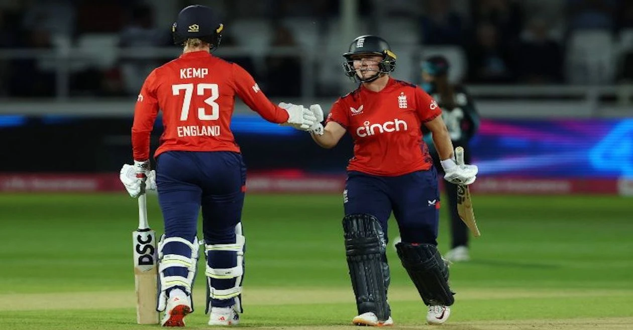 Alice Capsey, Sophie Ecclestone shine as England thump New Zealand in 3rd Women’s T20I