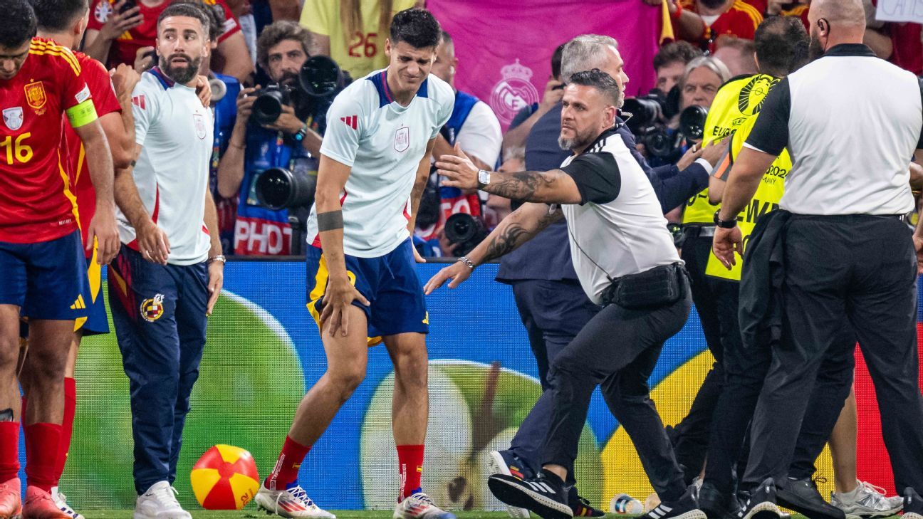 Spain’s Morata suffers ‘knock’ in clash with security guard