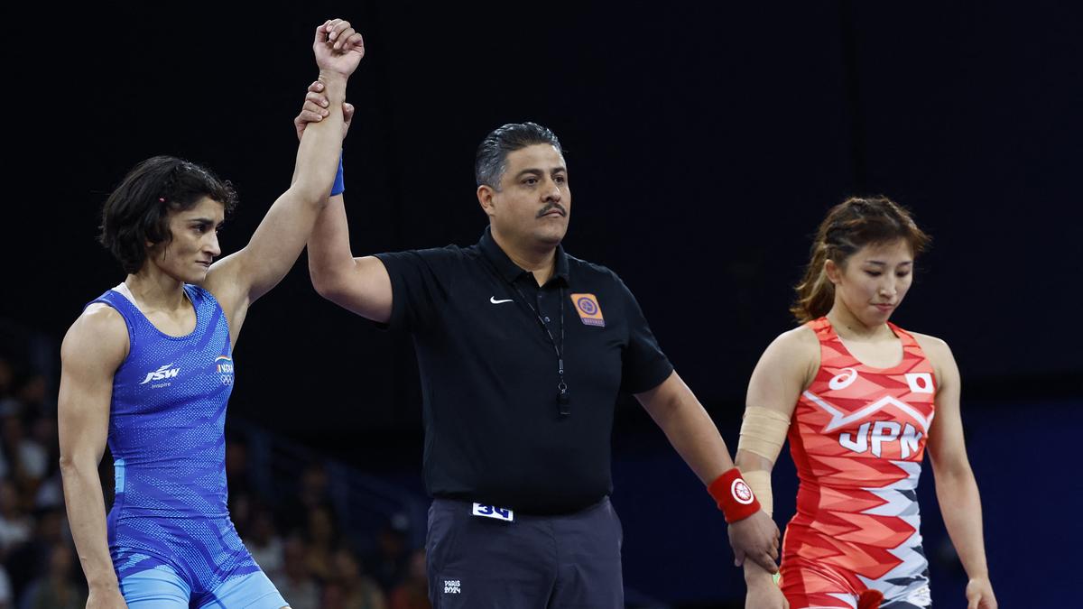 Paris Olympics: Vinesh Phogat Stuns Top-seed Yui Susaki in Women’s 50kg Wrestling