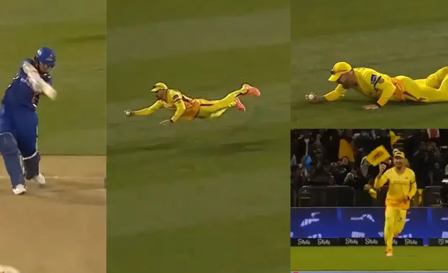 Faf du Plessis defies age with stunning one-handed catch to dismiss Michael Bracewell in MLC 2025